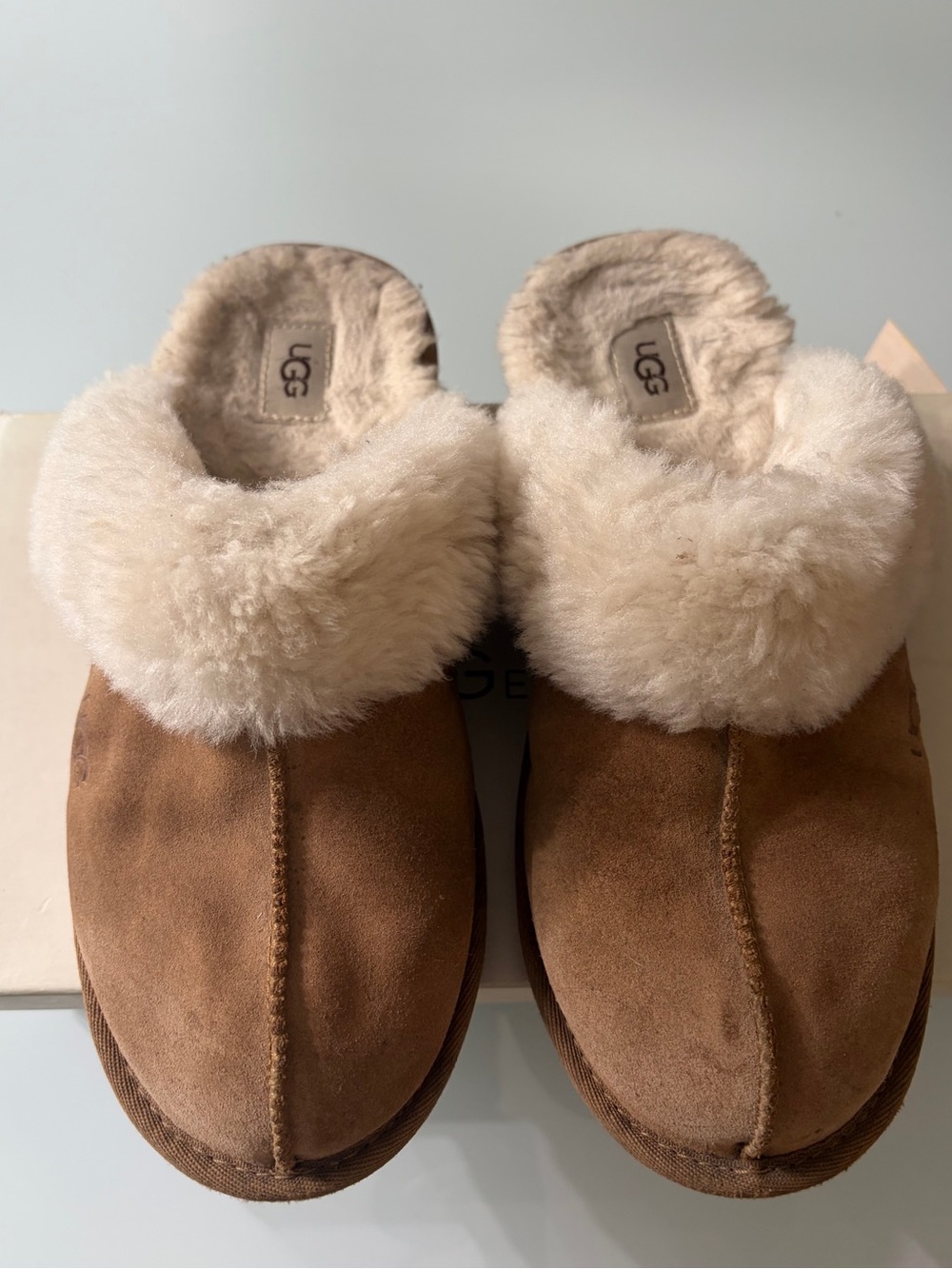 UGG Women's Chestnut Suede Shearling Clog Slippers - Chestnut 6